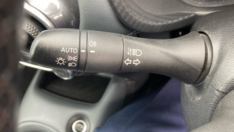 Nissan Juke 1.0 DiG-T 114 N-Connecta 5dr Petrol Hatchback